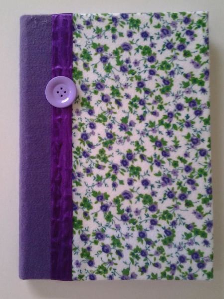 Caderno Floral Roxo